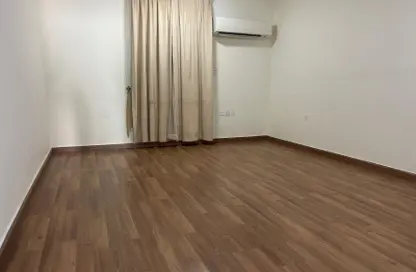 Apartment - 2 Bedrooms - 2 Bathrooms for rent in Dareem Street - Al Hilal East - Al Hilal - Doha