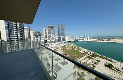 Apartment - 3 Bedrooms - 4 Bathrooms for sale in Qetaifan Islands - Lusail