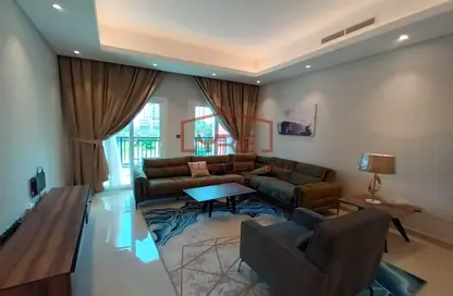 Apartment - 2 Bedrooms - 3 Bathrooms for rent in Giardino Apartments - The Pearl Island - Doha