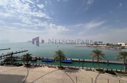 Townhouse - 5 Bedrooms - 7 Bathrooms for sale in Porto Arabia Townhouses - Porto Arabia - The Pearl Island - Doha