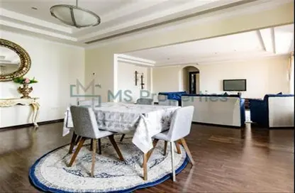 Apartment - 2 Bedrooms - 3 Bathrooms for sale in East Porto Drive - Porto Arabia - The Pearl Island - Doha