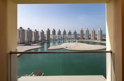 Apartment - 1 Bedroom - 2 Bathrooms for sale in Al Mutahidah Tower - Viva Bahriyah - The Pearl Island - Doha