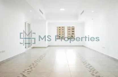 Apartment - 2 Bedrooms - 3 Bathrooms for rent in West Porto Drive - Porto Arabia - The Pearl Island - Doha