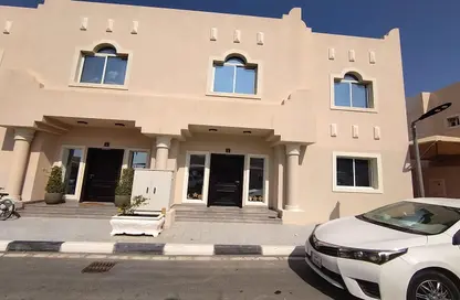 Villa - 3 Bedrooms - 3 Bathrooms for rent in Al Gharrafa - Al Gharrafa - Doha