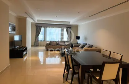 Apartment - 2 Bedrooms - 2 Bathrooms for rent in East Porto Drive - Porto Arabia - The Pearl Island - Doha