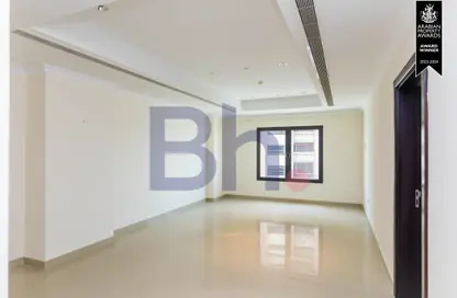 Apartment - 1 Bedroom - 2 Bathrooms for rent in Tower 13 - Porto Arabia - The Pearl Island - Doha