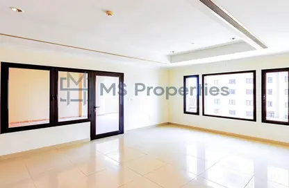 Apartment - 1 Bedroom - 2 Bathrooms for sale in West Porto Drive - Porto Arabia - The Pearl Island - Doha