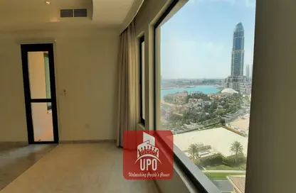 Apartment - 1 Bedroom - 2 Bathrooms for sale in Porto Arabia - The Pearl Island - Doha
