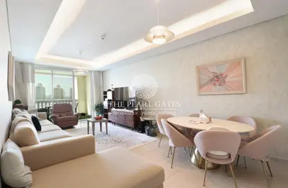 Apartment - 2 Bedrooms - 3 Bathrooms for sale in Viva West - Viva Bahriyah - The Pearl Island - Doha