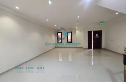 Compound - 5 Bedrooms - 6 Bathrooms for rent in Al Rayyan - Al Rayyan - Doha