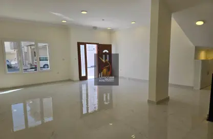 Compound - 7 Bedrooms for rent in Al Markhiya Street - Al Markhiya - Doha