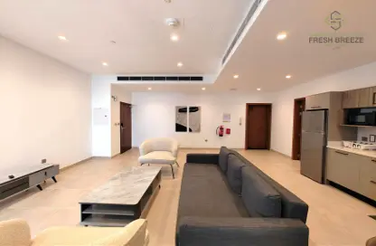 Apartment - 2 Bedrooms - 3 Bathrooms for rent in Old Salata - Salata - Doha