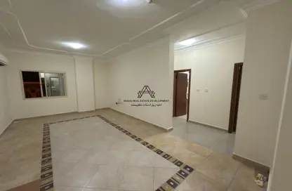 Apartment - 2 Bedrooms - 2 Bathrooms for rent in Al Mansoura - Al Mansoura - Doha