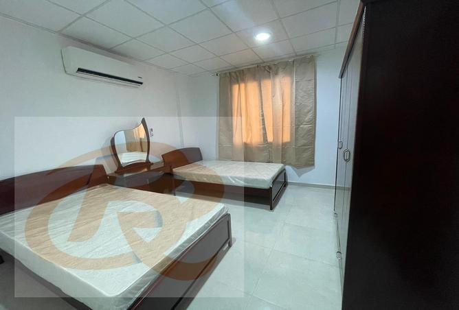 Apartment - 2 Bedrooms - 2 Bathrooms for rent in Al Khalidiya Street - Najma - Doha