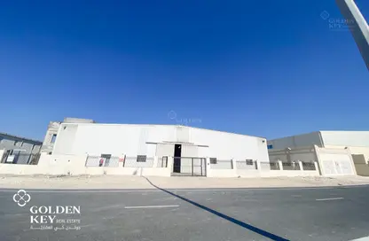 Warehouse - Studio - 2 Bathrooms for rent in East Industrial Street - Birkat Al Awamer - Al Wakra