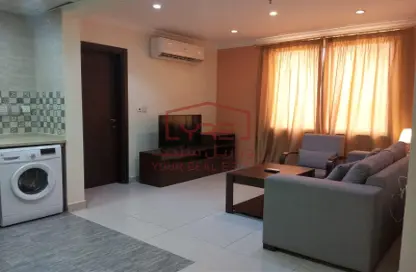 Apartment - 1 Bedroom - 2 Bathrooms for rent in Fereej Abdul Aziz - Fereej Abdul Aziz - Doha