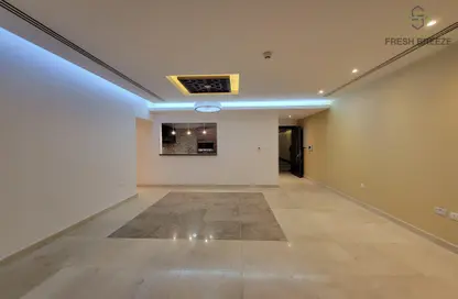 Apartment - 2 Bedrooms - 3 Bathrooms for rent in Bin Omran - Fereej Bin Omran - Doha