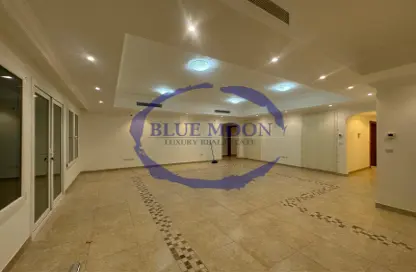 Apartment - 3 Bedrooms - 4 Bathrooms for rent in Porto Arabia - The Pearl Island - Doha