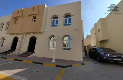 Villa - 3 Bedrooms - 3 Bathrooms for rent in Al Hamraa Street - Al Thumama - Doha