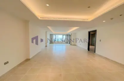 Apartment - 1 Bedroom - 2 Bathrooms for rent in Tower 31 - Porto Arabia - The Pearl Island - Doha