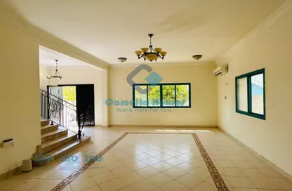 Villa - 3 Bedrooms - 3 Bathrooms for rent in Al Maamoura - Al Maamoura - Doha