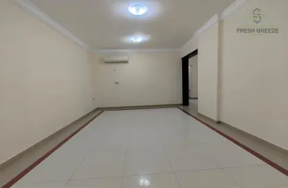 Apartment - 2 Bedrooms - 2 Bathrooms for rent in Al Sadd Road - Al Sadd - Doha