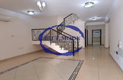 Villa - 5 Bedrooms - 5 Bathrooms for rent in Al Duhail South - Al Duhail - Doha