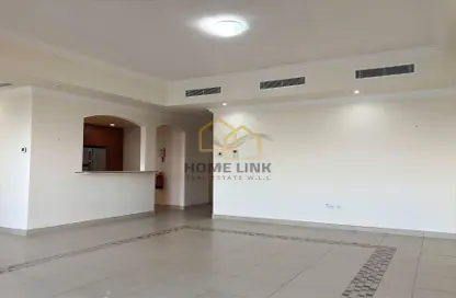 Apartment - 2 Bedrooms - 3 Bathrooms for sale in One Porto Arabia - Porto Arabia - The Pearl Island - Doha