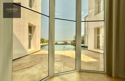 Villa - 6 Bedrooms - 7 Bathrooms for rent in Bilal Pearl Villas - The Pearl Island - Doha