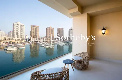 شقة - 2 غرف نوم - 4 حمامات للايجار في The St. Regis Marsa Arabia Island - Marsa Arabia - جزيرة اللؤلؤة - الدوحة