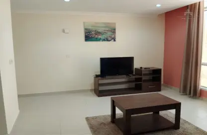 Apartment - 2 Bedrooms - 2 Bathrooms for rent in Fereej Abdul Aziz - Doha