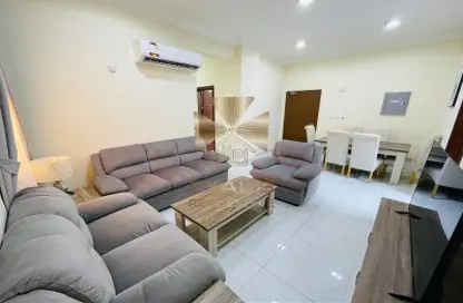 Apartment - 3 Bedrooms - 3 Bathrooms for rent in Al Zubair Bakkar Street - Al Sadd - Doha