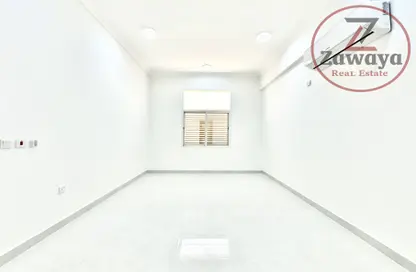 Apartment - 2 Bedrooms - 2 Bathrooms for rent in Al Aziziyah - Al Aziziyah - Doha