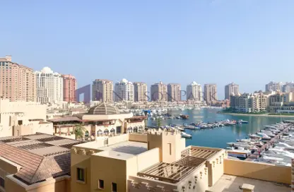 Apartment - 2 Bedrooms - 3 Bathrooms for rent in West Porto Drive - Porto Arabia - The Pearl Island - Doha