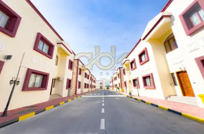 Bulk Rent Units - Studio - 2 Bathrooms for rent in Umm Salal Ali - Umm Salal Ali - Doha