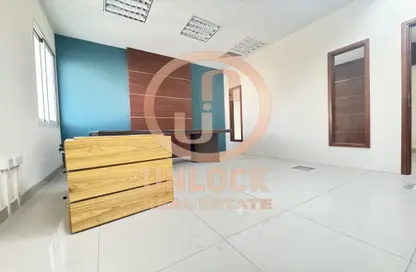 Office Space - Studio - 1 Bathroom for rent in Building 12 - Abu Umama Street - Al Muntazah - Doha