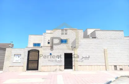 Villa - 6 Bedrooms for rent in Al Markhiya Street - Al Markhiya - Doha