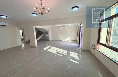 Villa - 5 Bedrooms - 5 Bathrooms for rent in Al Hanaa Street - Al Gharrafa - Doha