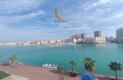 Apartment - 2 Bedrooms - 4 Bathrooms for rent in Gewan Island - The Pearl Island - Doha