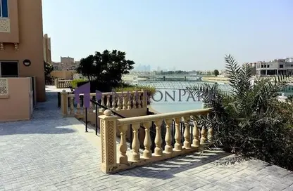 Villa - 4 Bedrooms - 6 Bathrooms for rent in East Gate - West Bay Lagoon - Doha