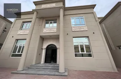 Villa - 5 Bedrooms - 7 Bathrooms for rent in Street 871 - Al Duhail South - Al Duhail - Doha