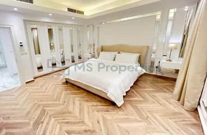 Apartment - 3 Bedrooms - 5 Bathrooms for sale in West Porto Drive - Porto Arabia - The Pearl Island - Doha