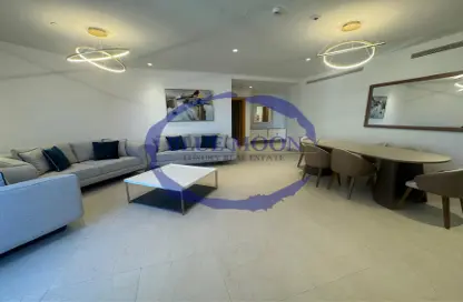 Apartment - 3 Bedrooms - 5 Bathrooms for rent in Floresta Gardens - Floresta Gardens - The Pearl Island - Doha