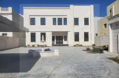 Villa - 7+ Bedrooms - 7+ Bathrooms for sale in Al Kheesa - Al Kheesa - Umm Salal Mohammed