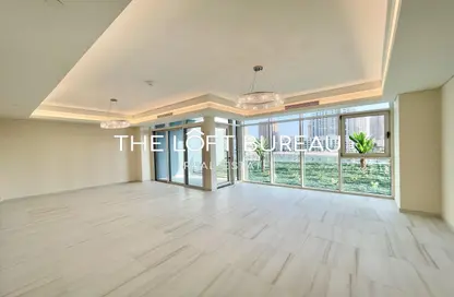 Apartment - 3 Bedrooms - 4 Bathrooms for sale in Crystal Residence - The Pearl Island - Doha