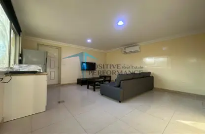 Apartment - 1 Bedroom - 1 Bathroom for rent in Al Dafna - Al Dafna - Doha