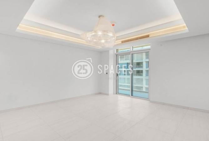 Apartment - 1 Bedroom - 2 Bathrooms for sale in Gewan Island - The Pearl Island - Doha