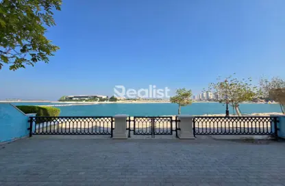 Townhouse - 2 Bedrooms - 4 Bathrooms for rent in Venezia - Qanat Quartier - The Pearl Island - Doha