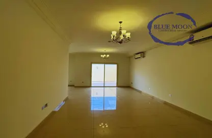 Compound - 4 Bedrooms - 6 Bathrooms for rent in Abu Sidra - Al Rayyan - Doha