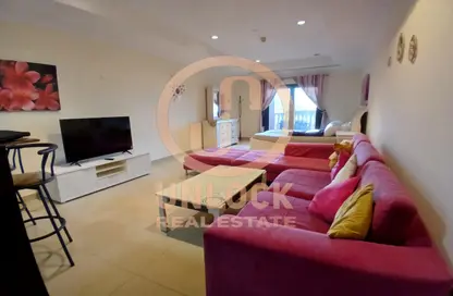 Apartment - 1 Bathroom for rent in Tower 10 - Abraj Quartiers - The Pearl Island - Doha